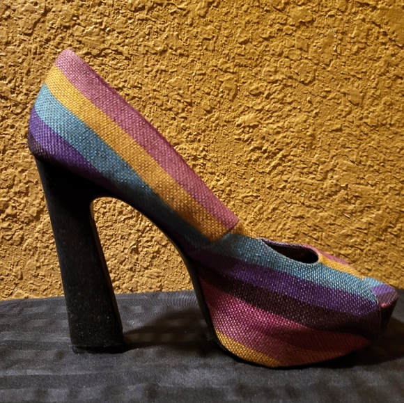 Multi Colored Platform Heel - Picture 3 of 5